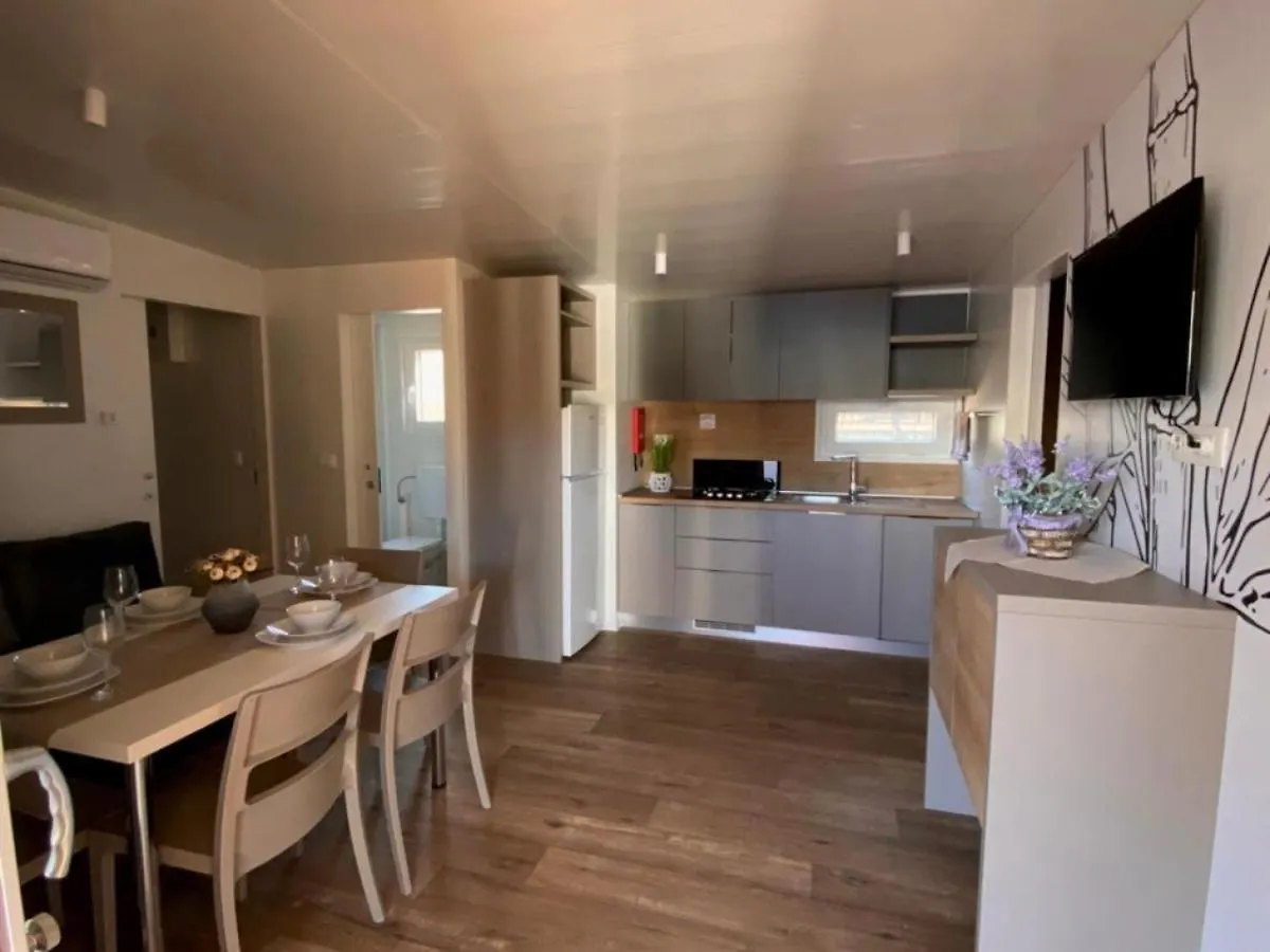 Holiday Home Lucic Biograd Na Moru