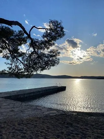 Holiday Home Lucic Biograd Na Moru